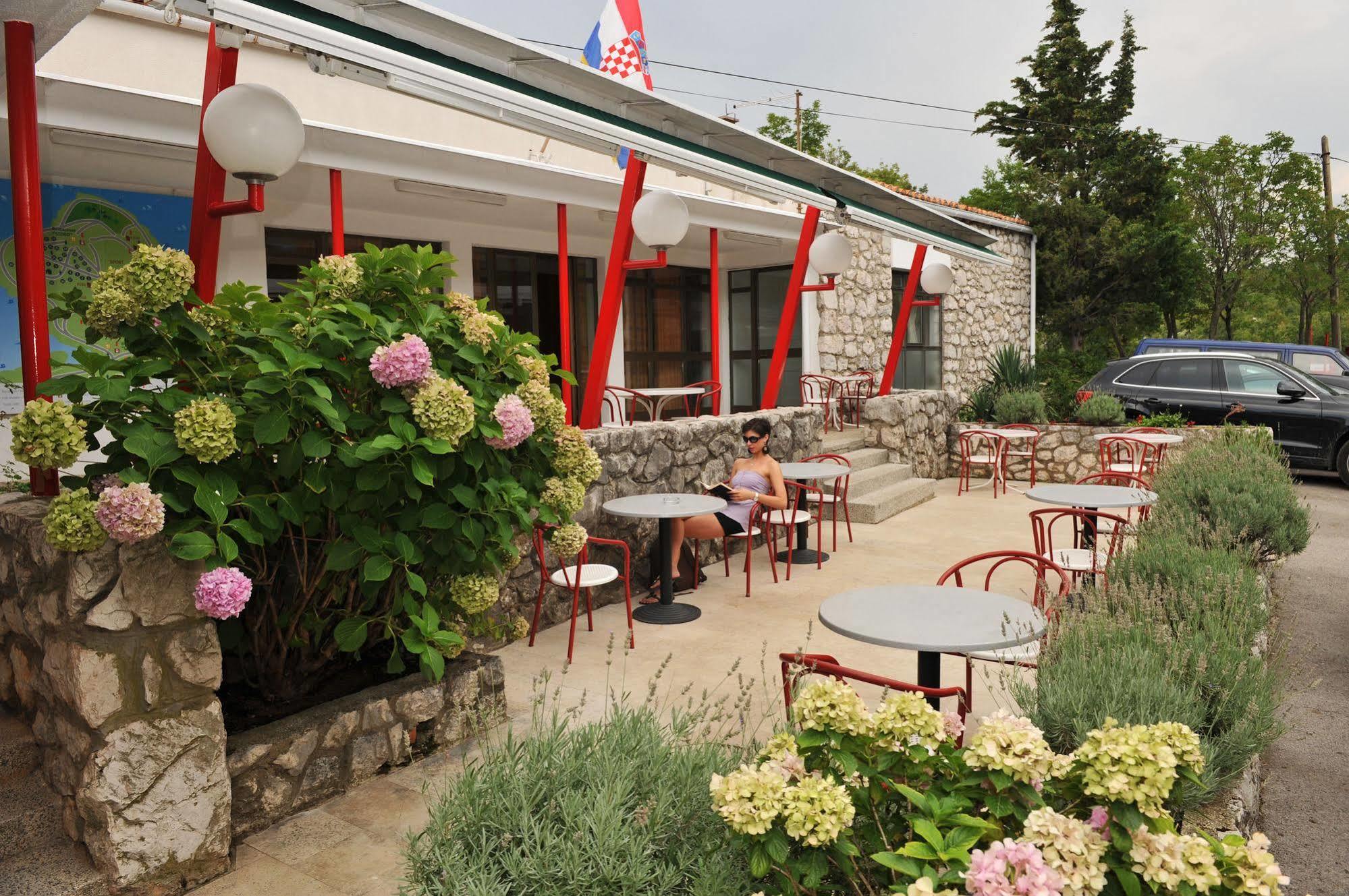 Paviljoni & Bungalow Kacjak Криквеница Екстериор снимка